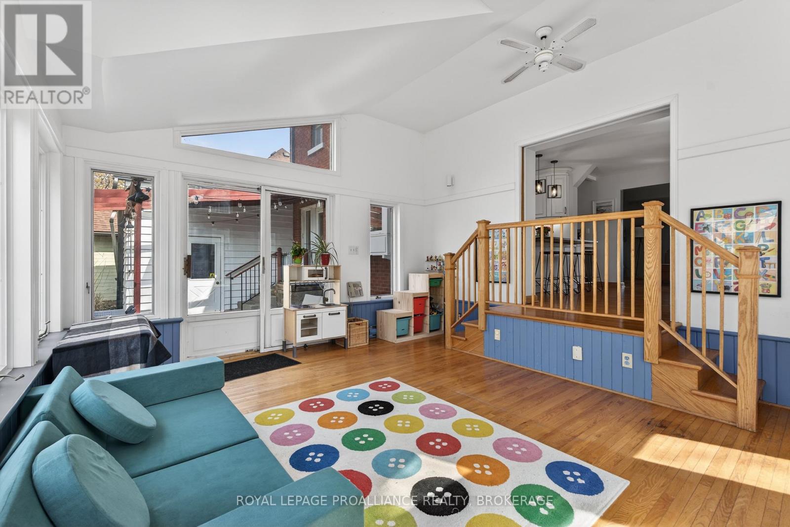 304 WILLINGDON AVENUE - 23