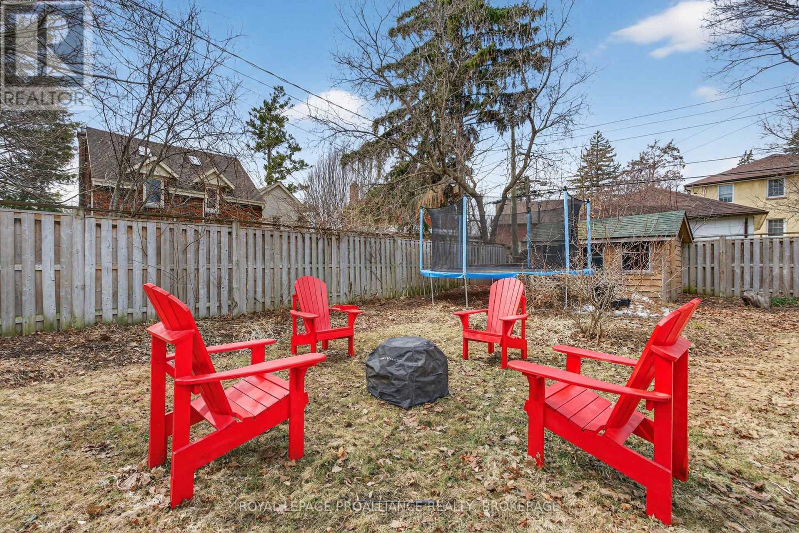 304 WILLINGDON AVENUE - 44