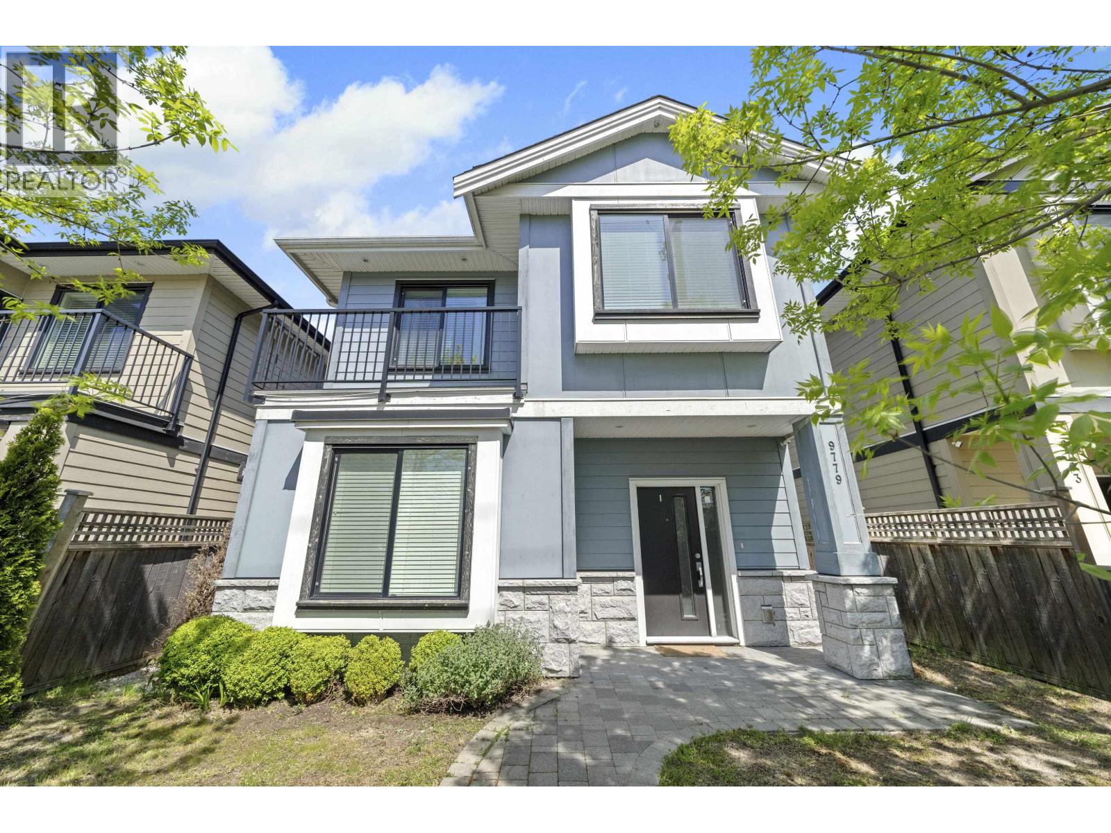 9779 STEVESTON HIGHWAY, Richmond