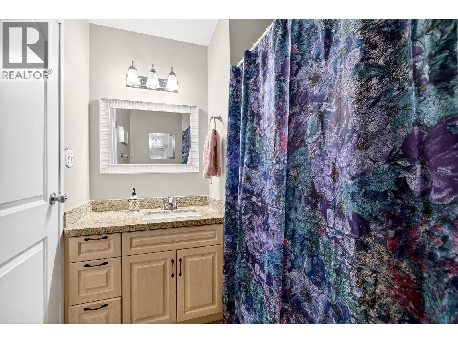 22700 BALABANIAN CIRCLE, Maple Ridge