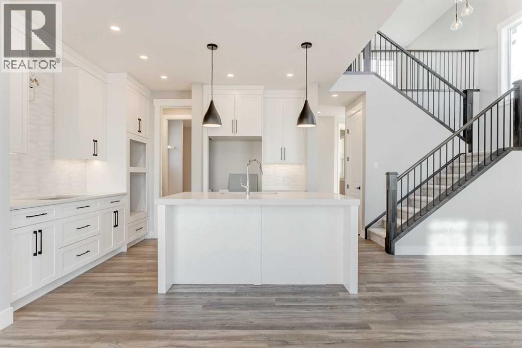 68 Vantage Drive, Cochrane