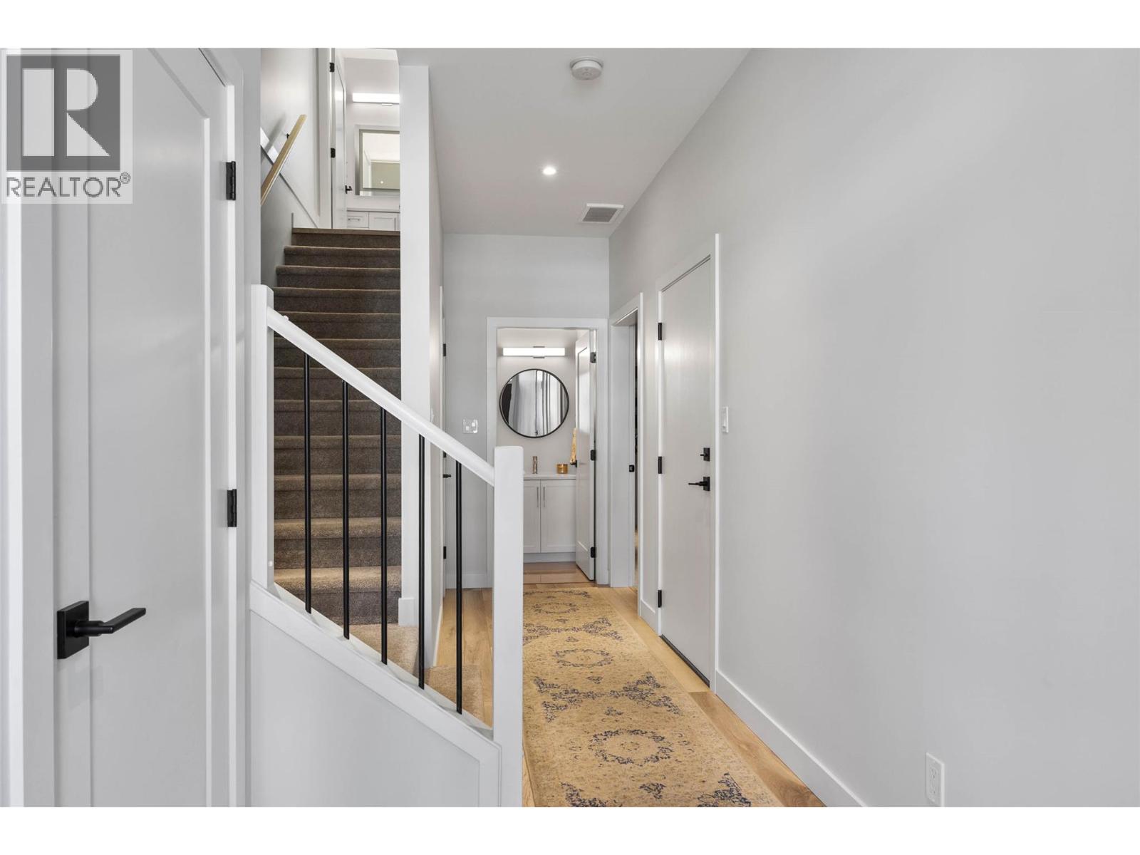 107 RIVER GATE Drive, Kamloops