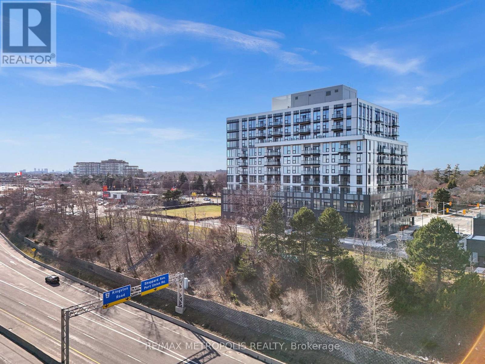 518B - 7437 KINGSTON ROAD