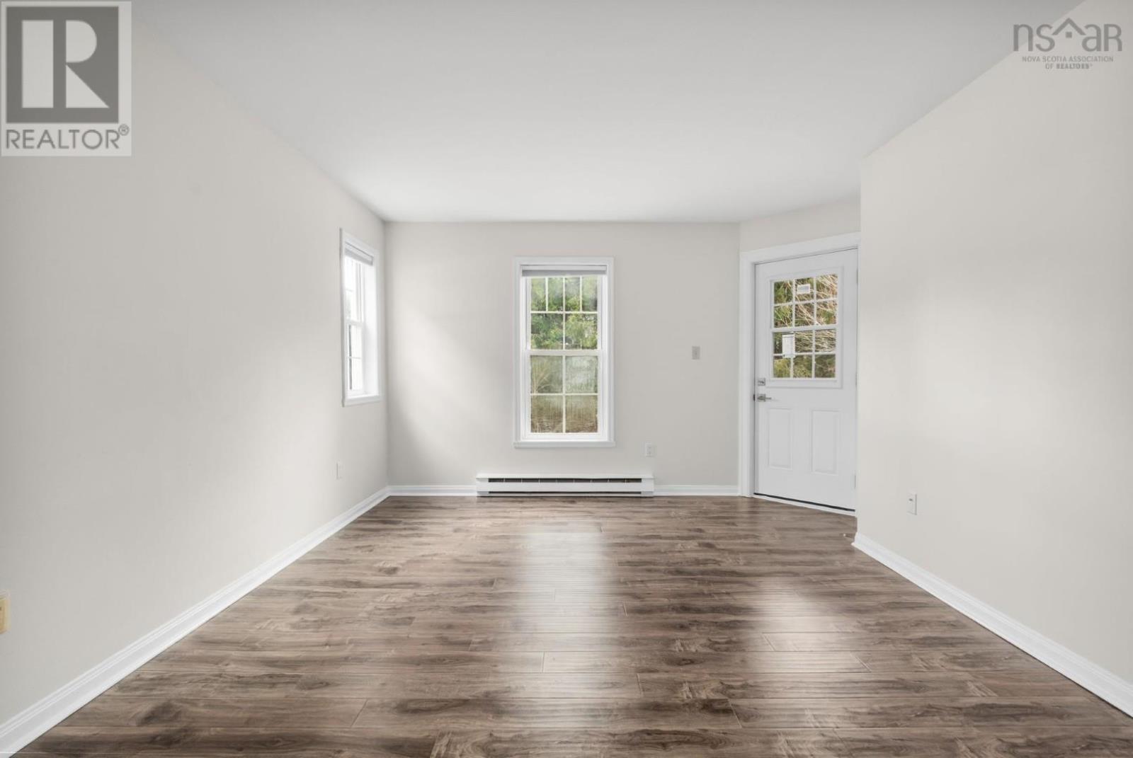 Property 23 of 36 of 422 96 Moirs Mill Road