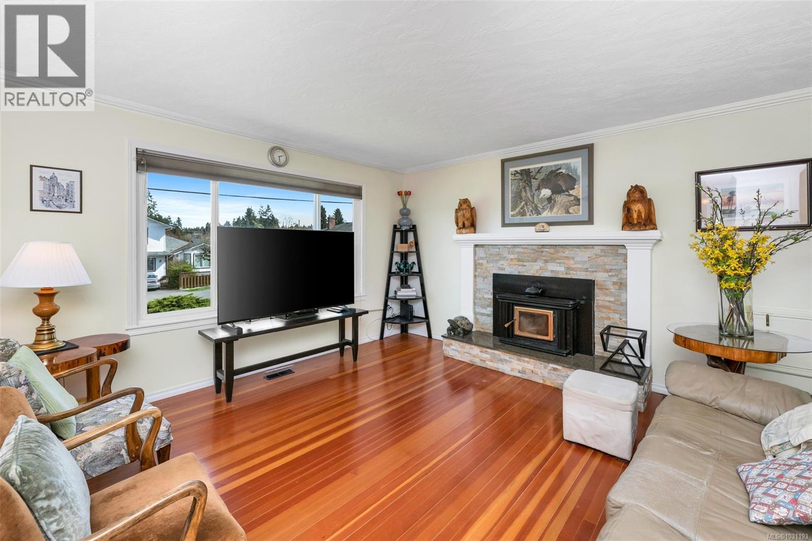 4664 MCGILL RD - Image 2