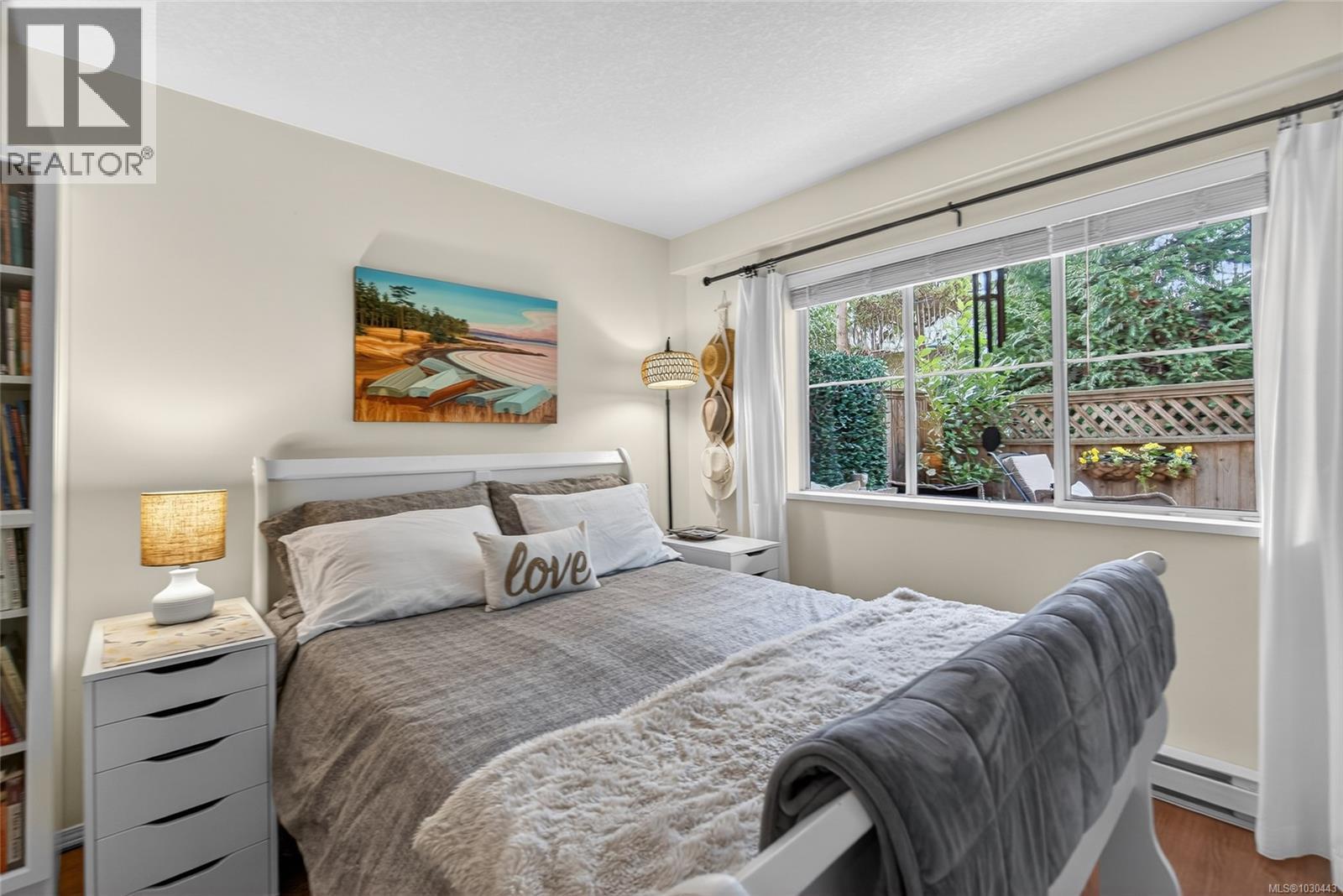 #109 24 PRIDEAUX ST - 21