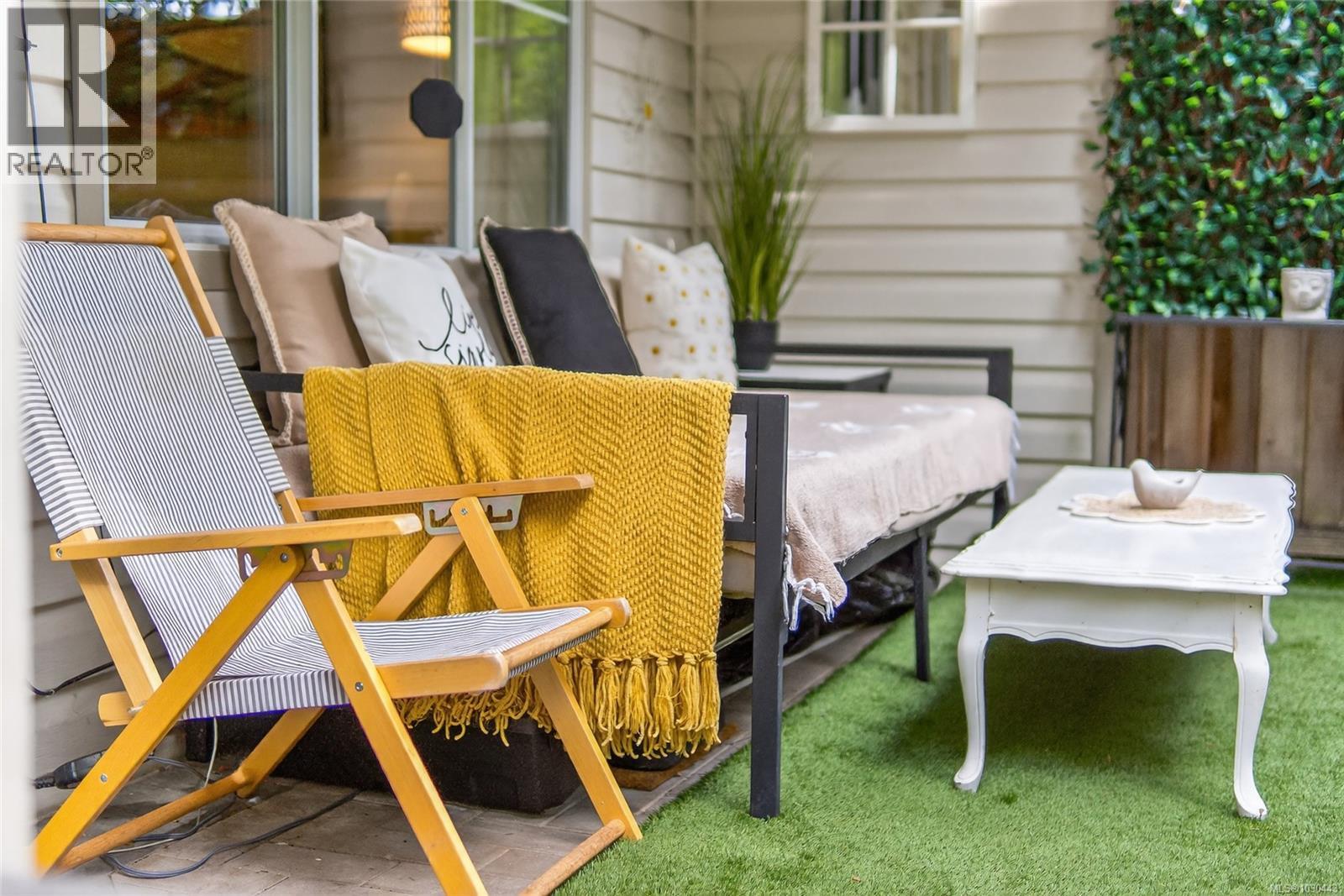 #109 24 PRIDEAUX ST - 30