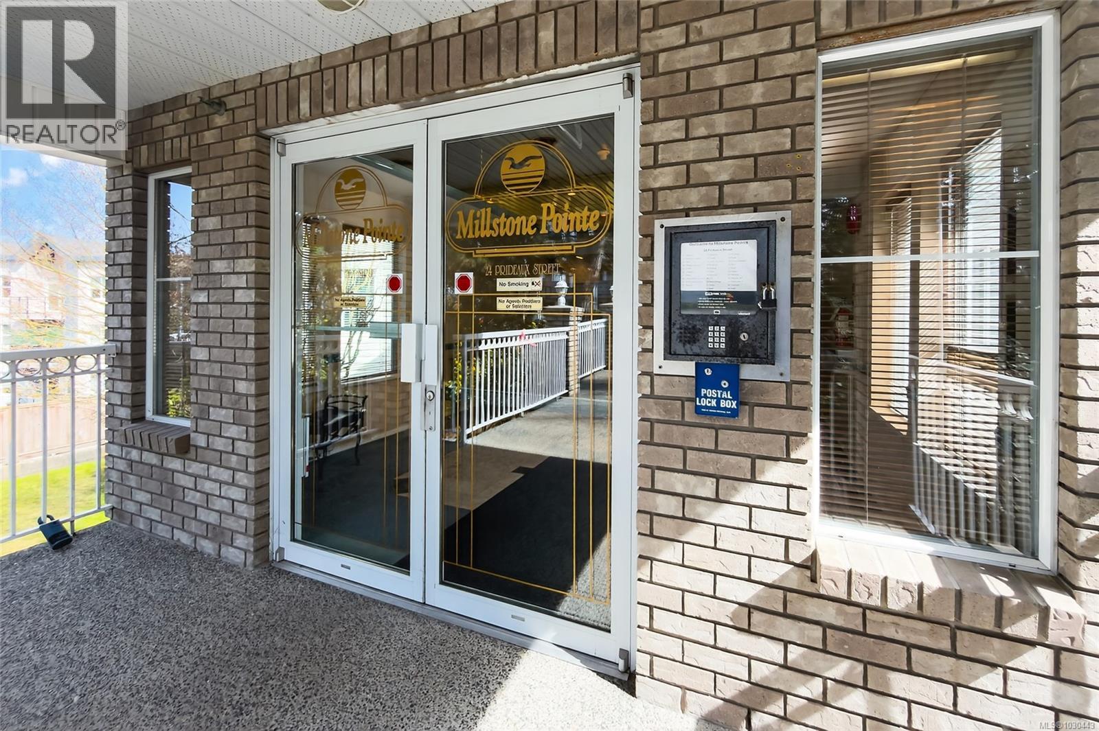 #109 24 PRIDEAUX ST - 39