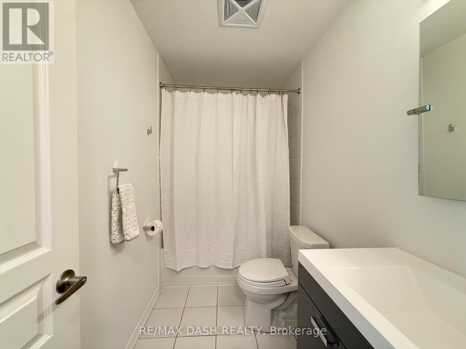 #204 1130 BRIAR HILL AVENUE - 19