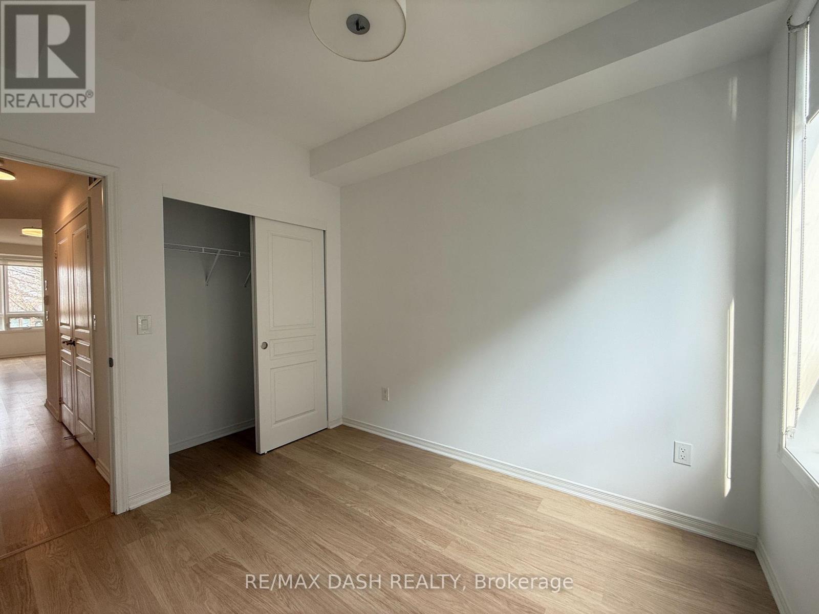 #204 1130 BRIAR HILL AVENUE - 27