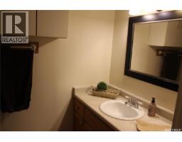 1533 Thorn Crescent, Estevan, SK S4A1N7 Photo 14