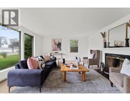 2371 Riverside Drive West, Windsor, ON N9B1B1 Photo 16