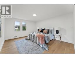 2371 Riverside Drive West, Windsor, ON N9B1B1 Photo 34