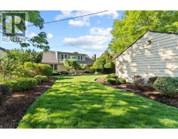 2371 Riverside Drive West, Windsor, ON N9B1B1 Photo 39