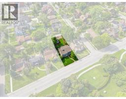 2371 Riverside Drive West, Windsor, ON N9B1B1 Photo 46