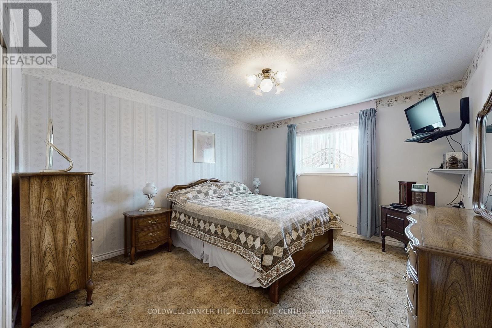 122 VALLEYVIEW CRESCENT W - 12