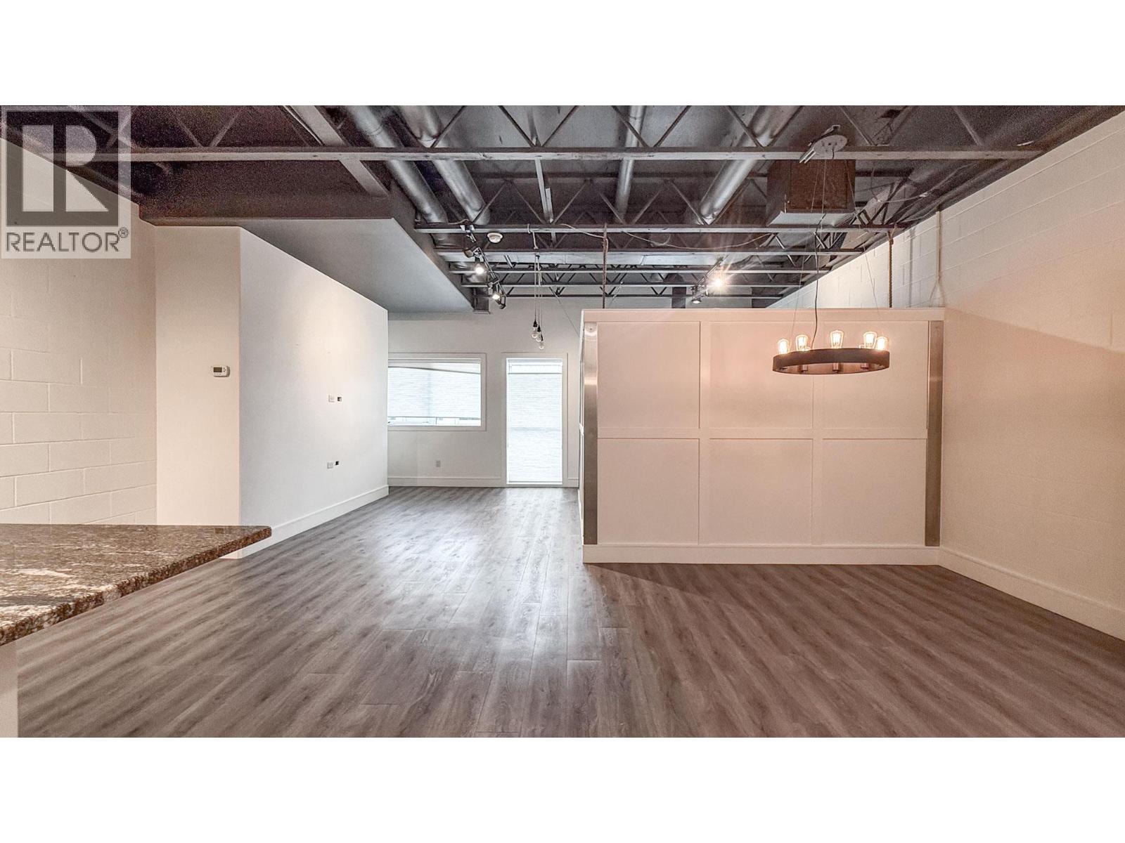 202 1462 St. Paul Street, Kelowna