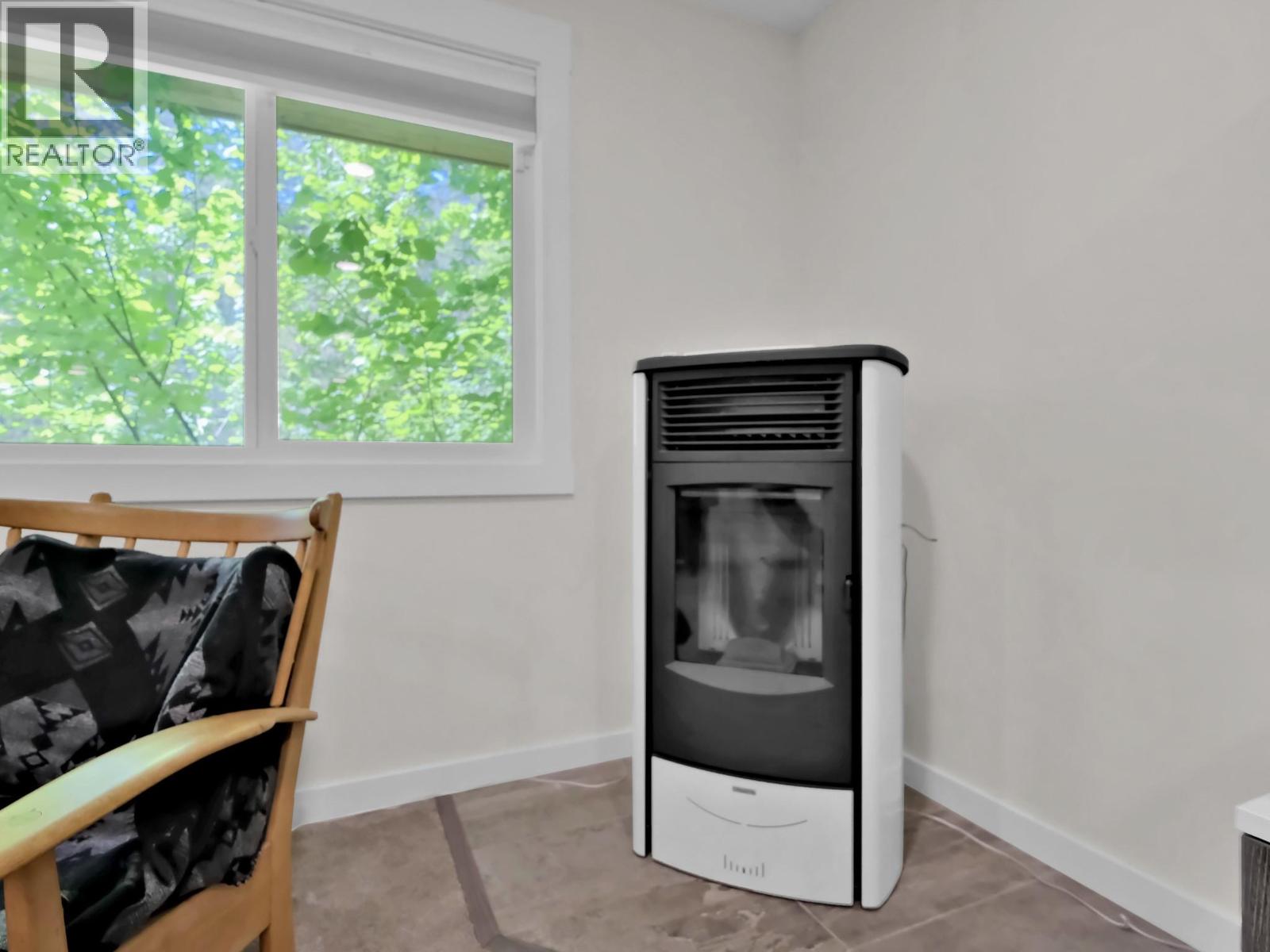 1766 Garner Road, Kelowna