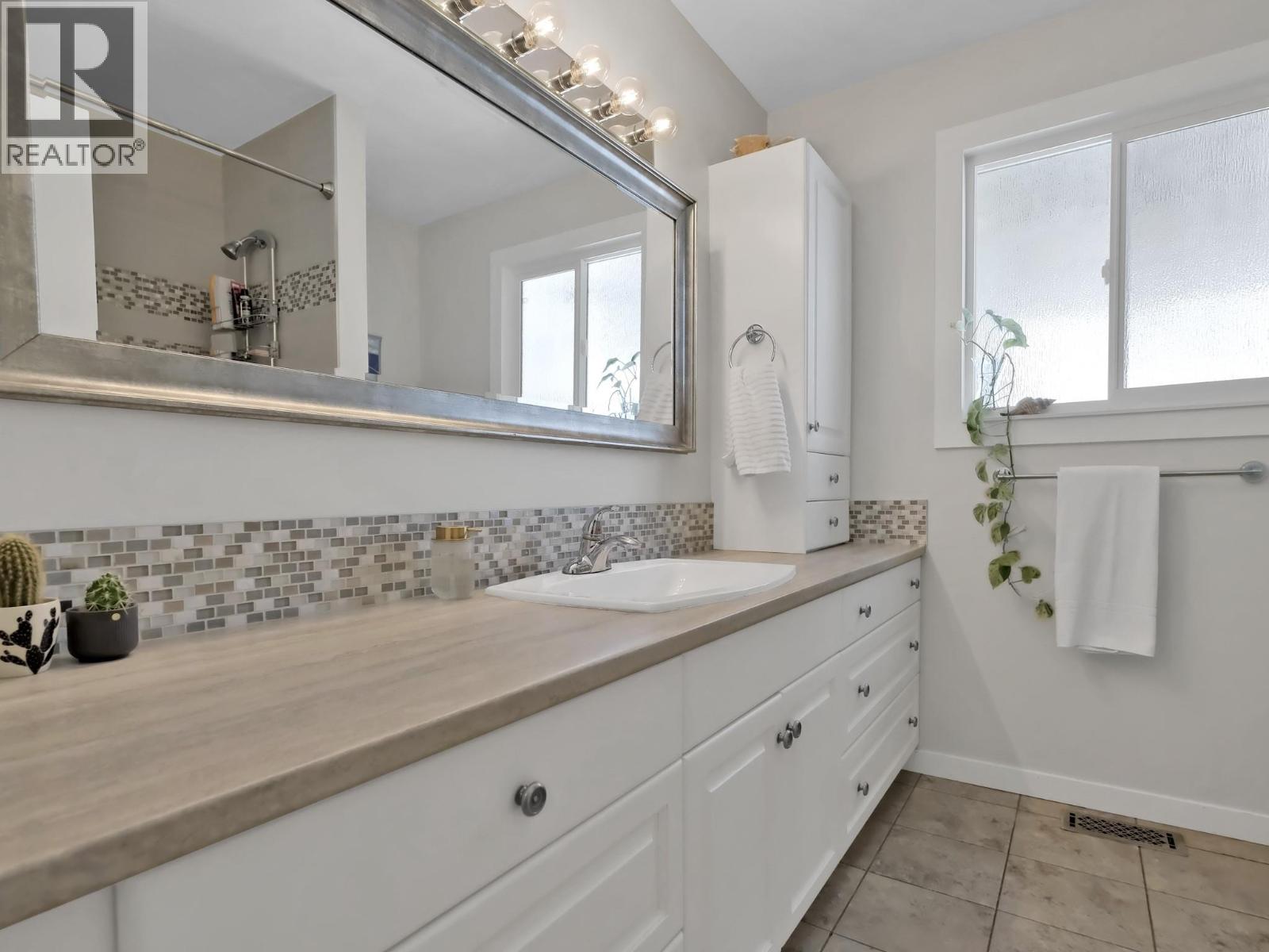 1766 Garner Road, Kelowna