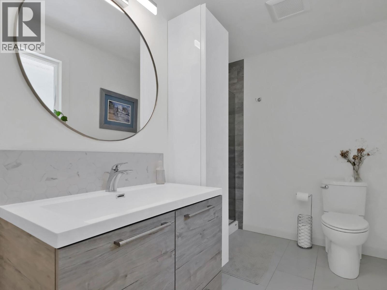 1766 Garner Road, Kelowna