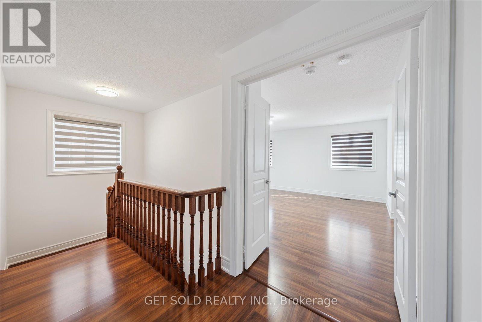 49 BLACKBERRY VALLEY CRESCENT - 15