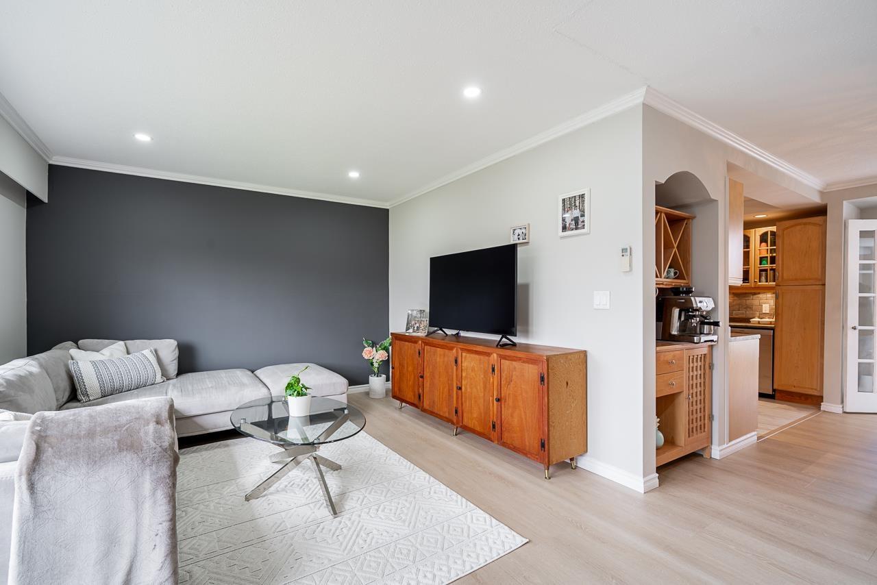 32157 HOLIDAY AVENUE, Mission