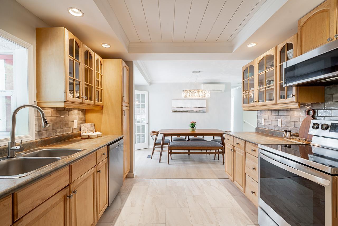 32157 HOLIDAY AVENUE, Mission