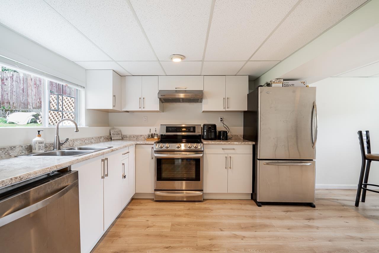 32157 HOLIDAY AVENUE, Mission