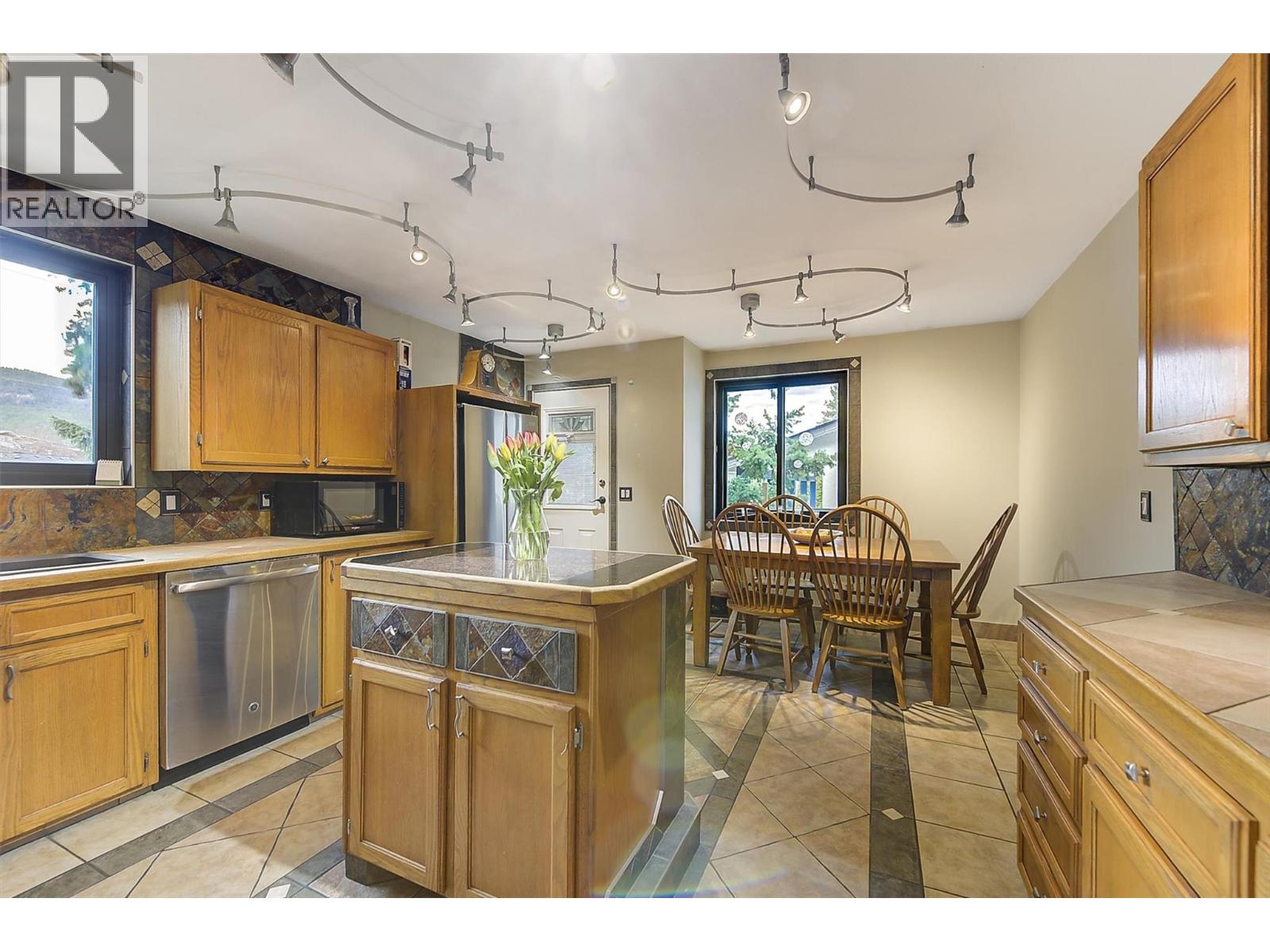 3405 McGinnis Road, West Kelowna