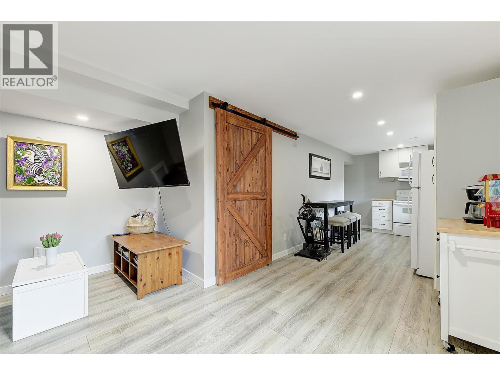 3405 McGinnis Road, West Kelowna