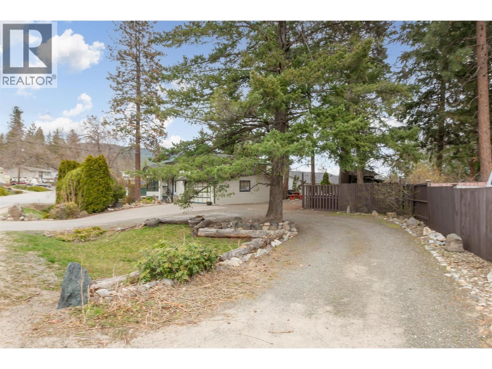 3405 McGinnis Road, West Kelowna