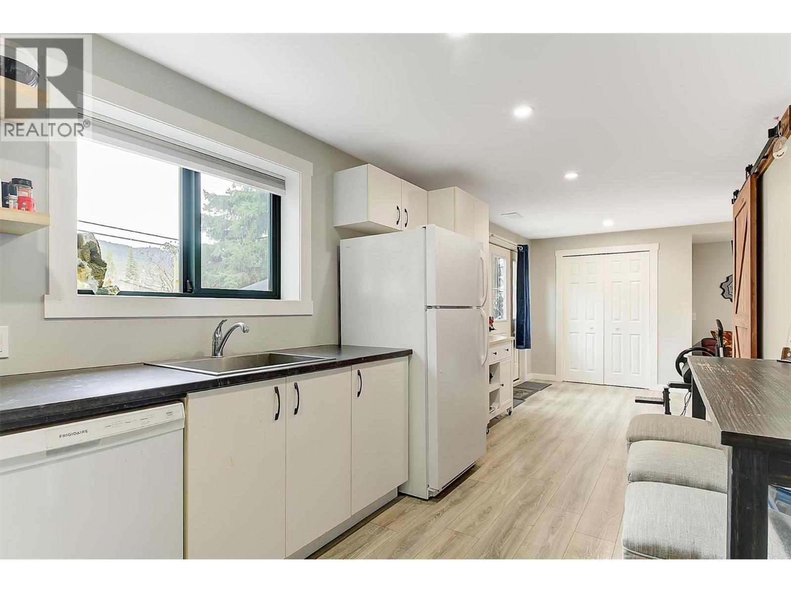 3405 McGinnis Road, West Kelowna