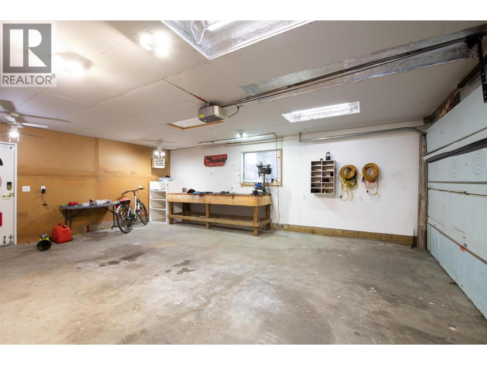 3405 McGinnis Road, West Kelowna