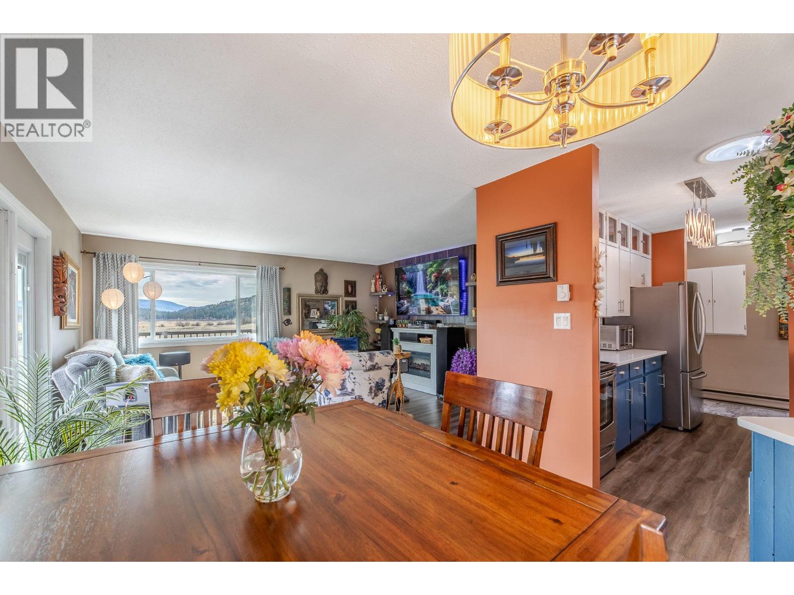 143 Orofino Creek Road, Oliver