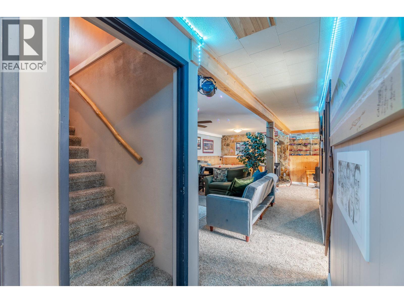 143 Orofino Creek Road, Oliver