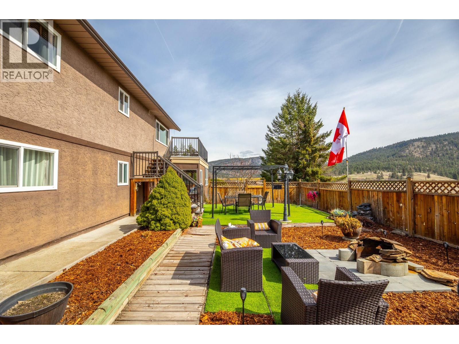 143 Orofino Creek Road, Oliver