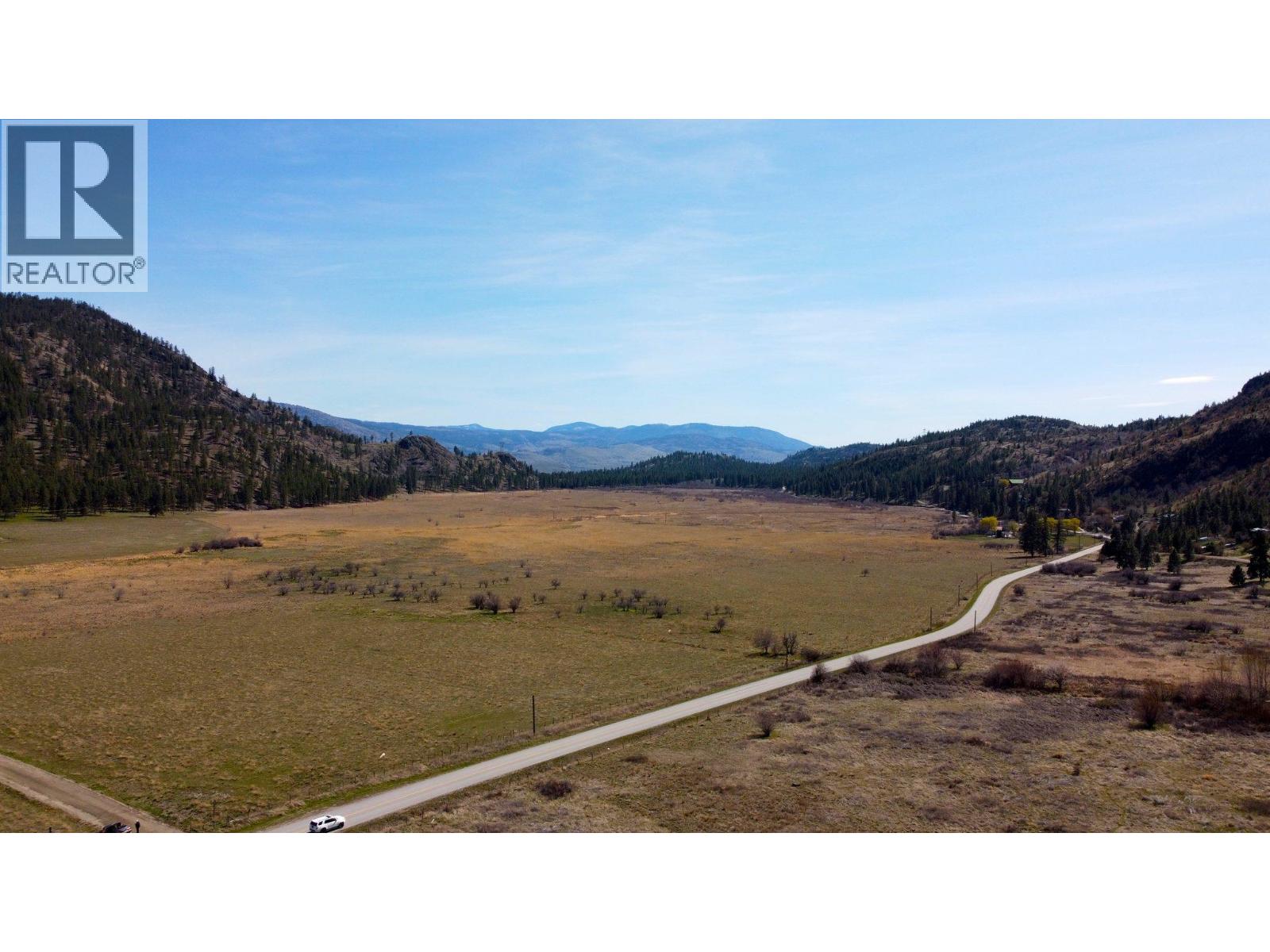 143 Orofino Creek Road, Oliver