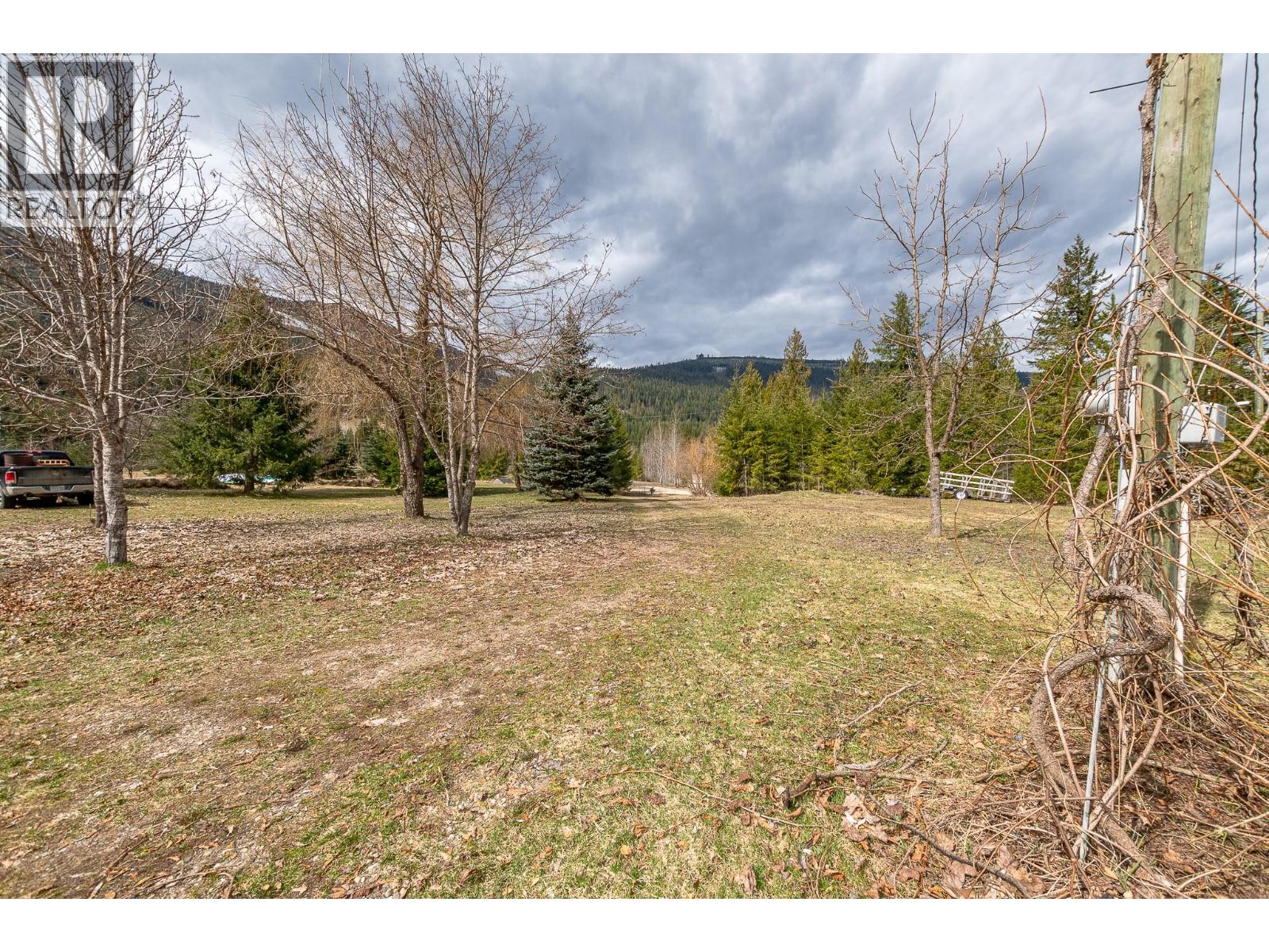 3690 Northway Road, Malakwa