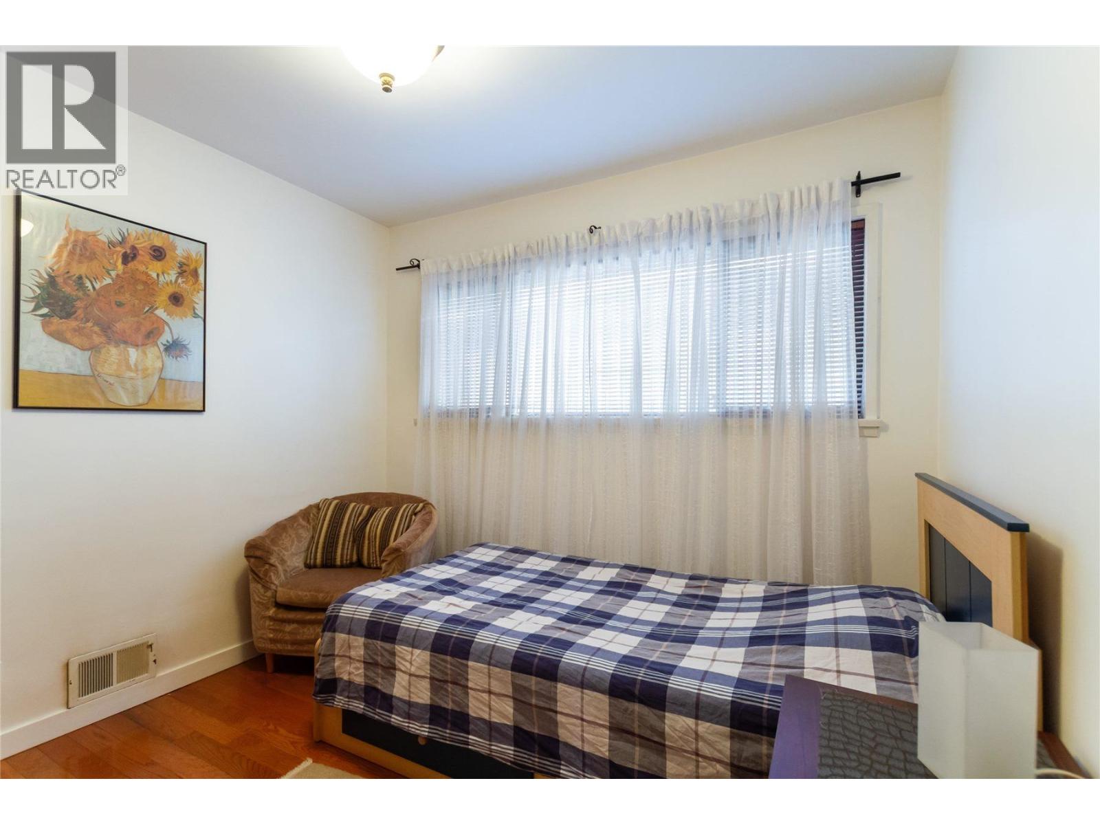 3713 KINCAID STREET, Burnaby