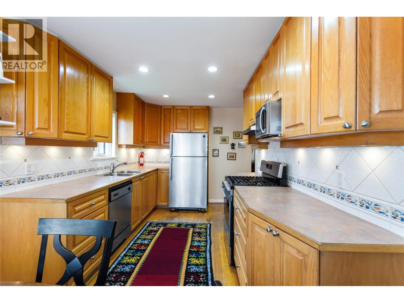 3713 KINCAID STREET, Burnaby