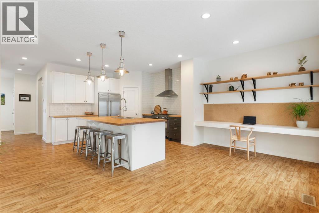 196 Jumping Pound Terrace, Cochrane