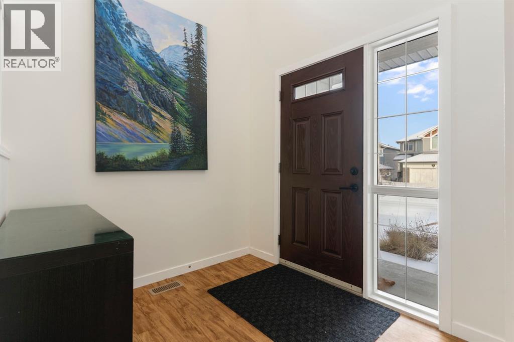 196 Jumping Pound Terrace, Cochrane