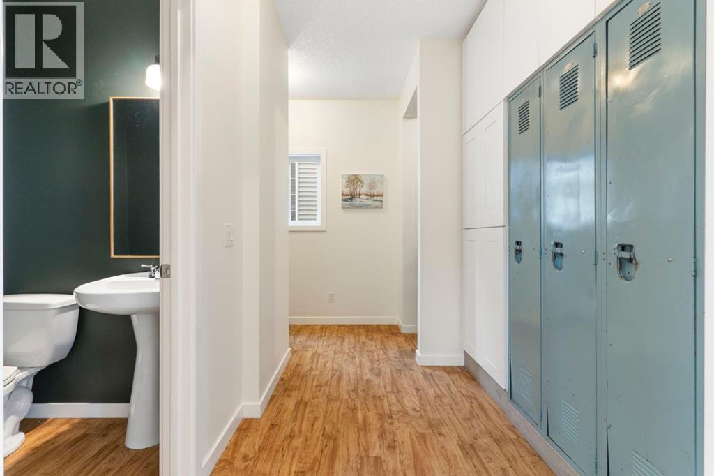 196 Jumping Pound Terrace, Cochrane