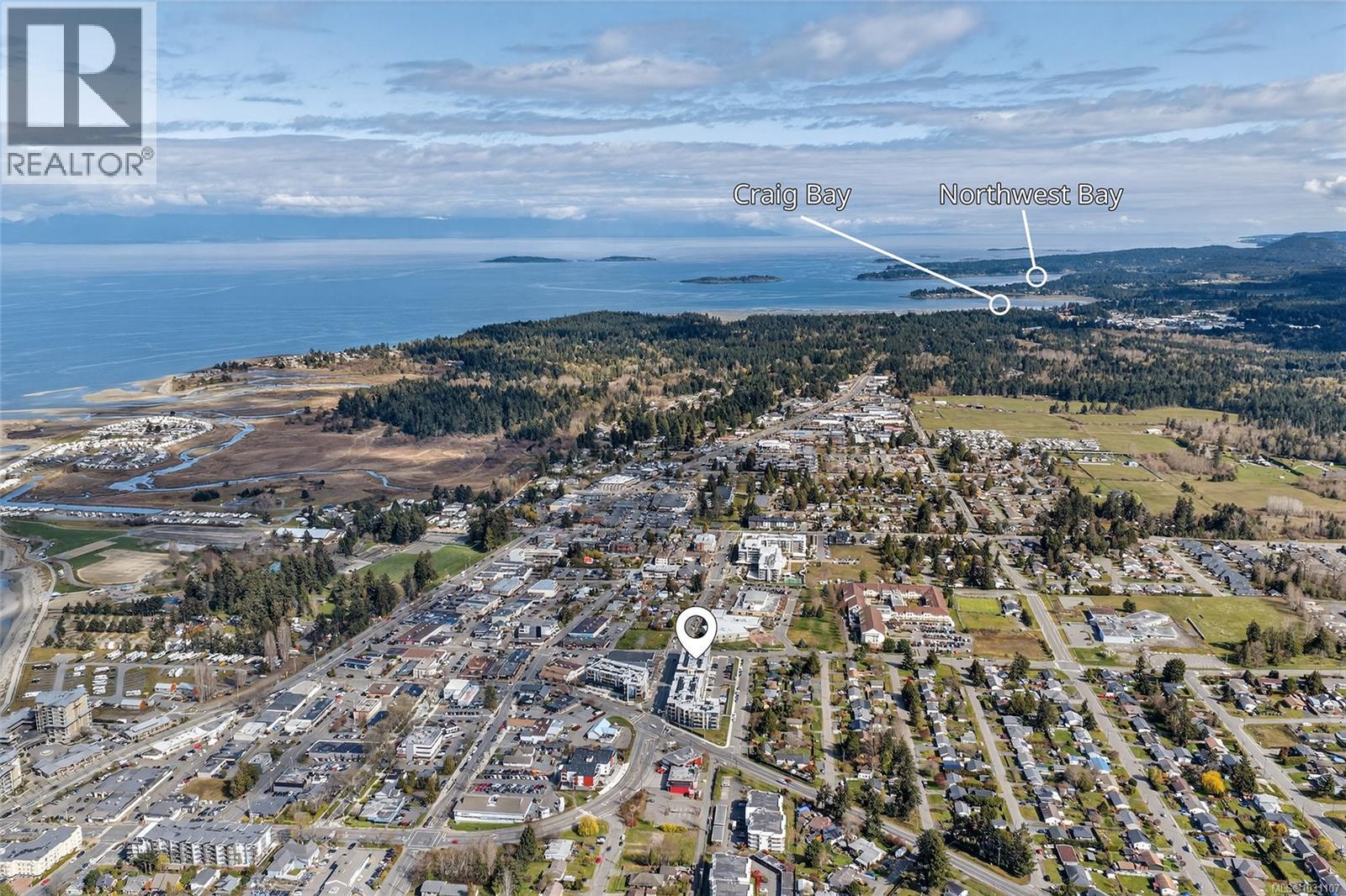 202 120 Jensen Ave E, Parksville