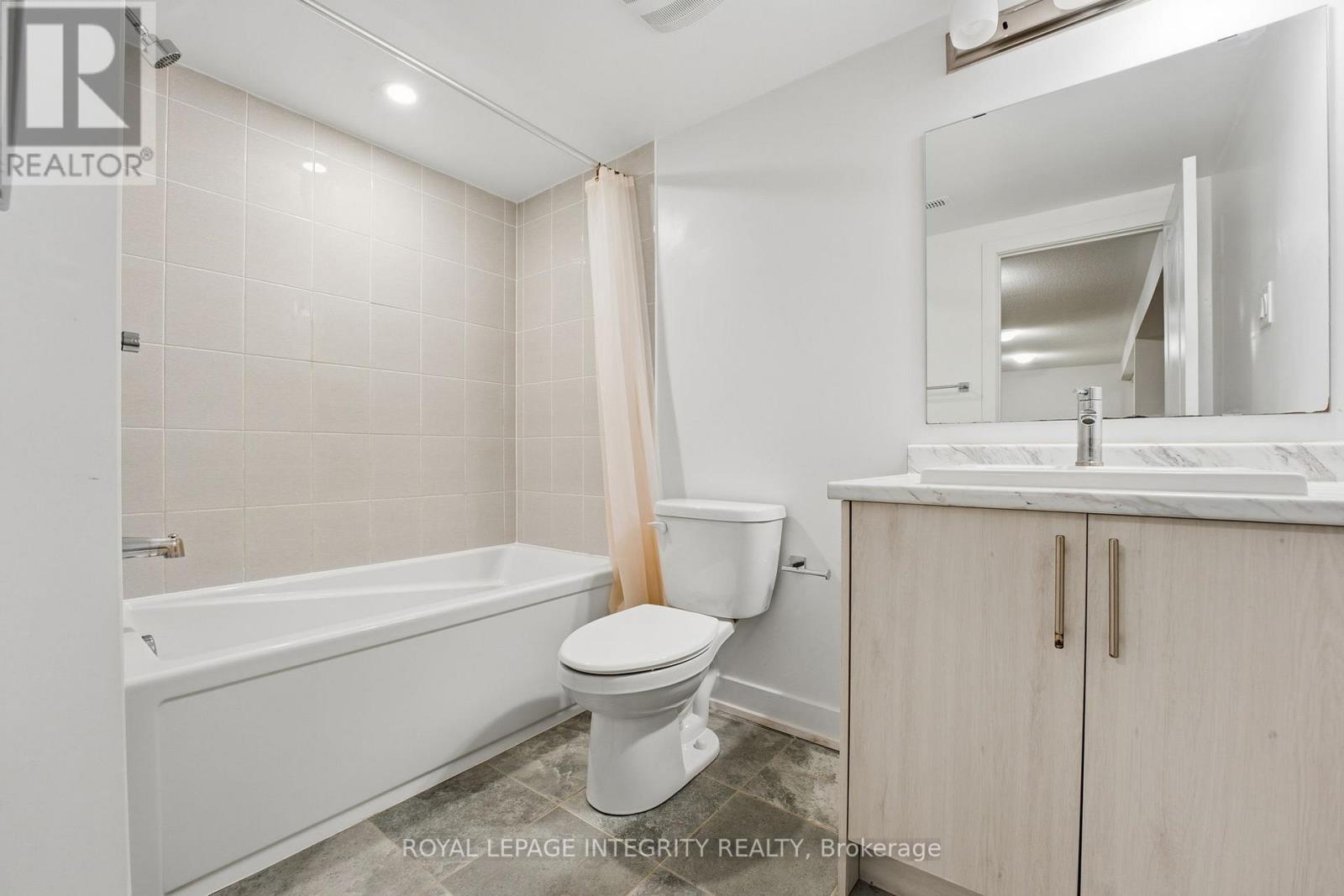 5 Bed, 4 Bath House for Sale in Ottawa – 352 MONTICELLO AVENUE, Ottawa – MLS# X12967600 - Image 31