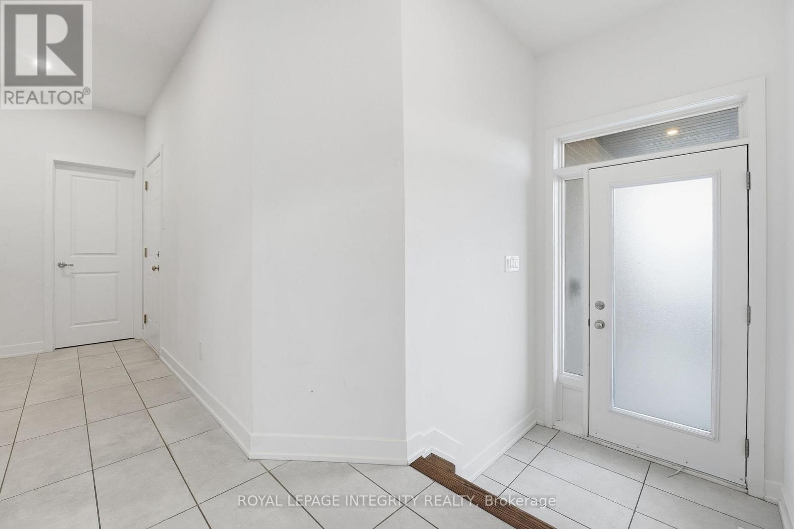 5 Bed, 4 Bath House for Sale in Ottawa – 352 MONTICELLO AVENUE, Ottawa – MLS# X12967600 - Image 6