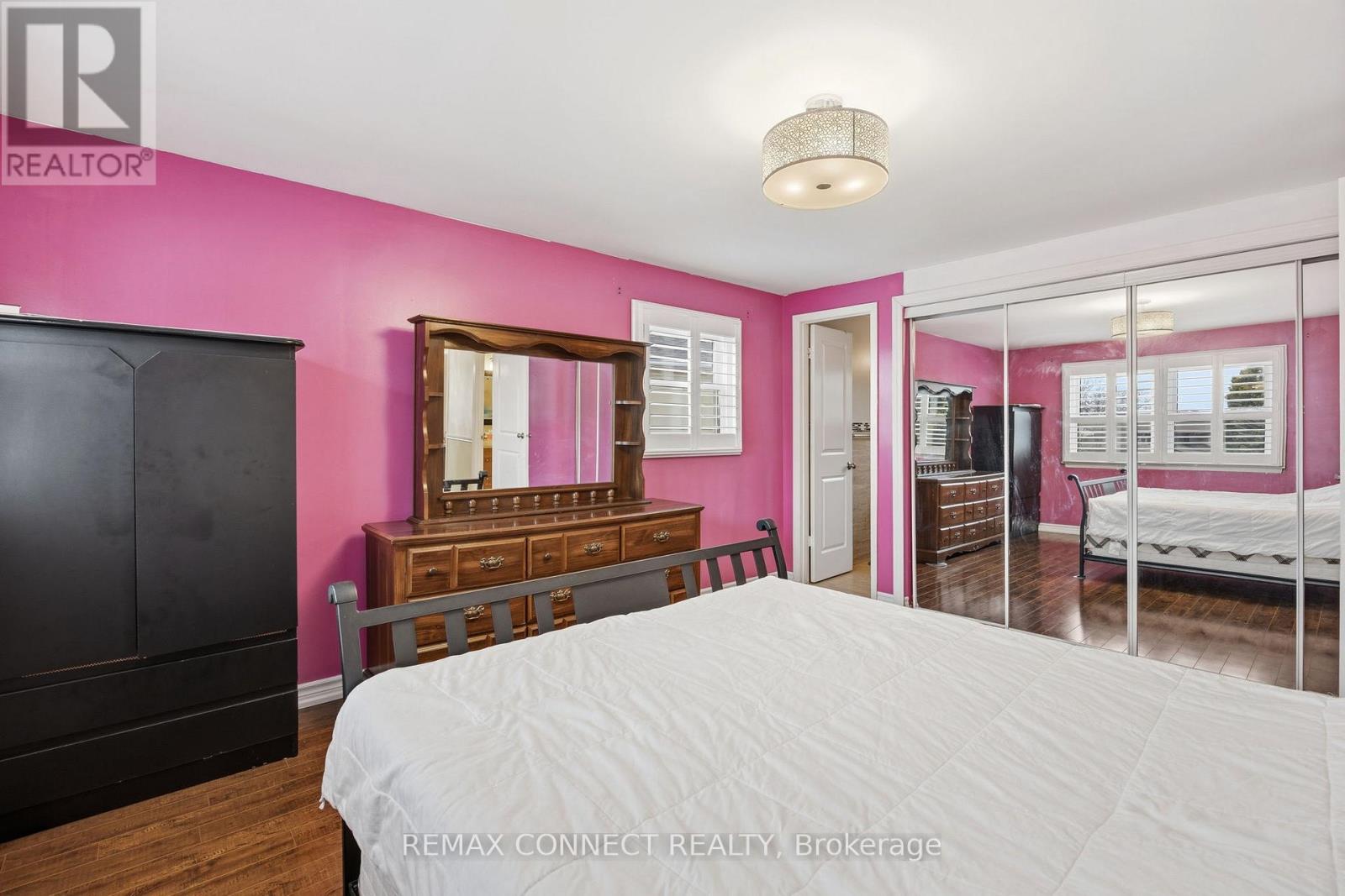 140 PLACENTIA BOULEVARD - 24
