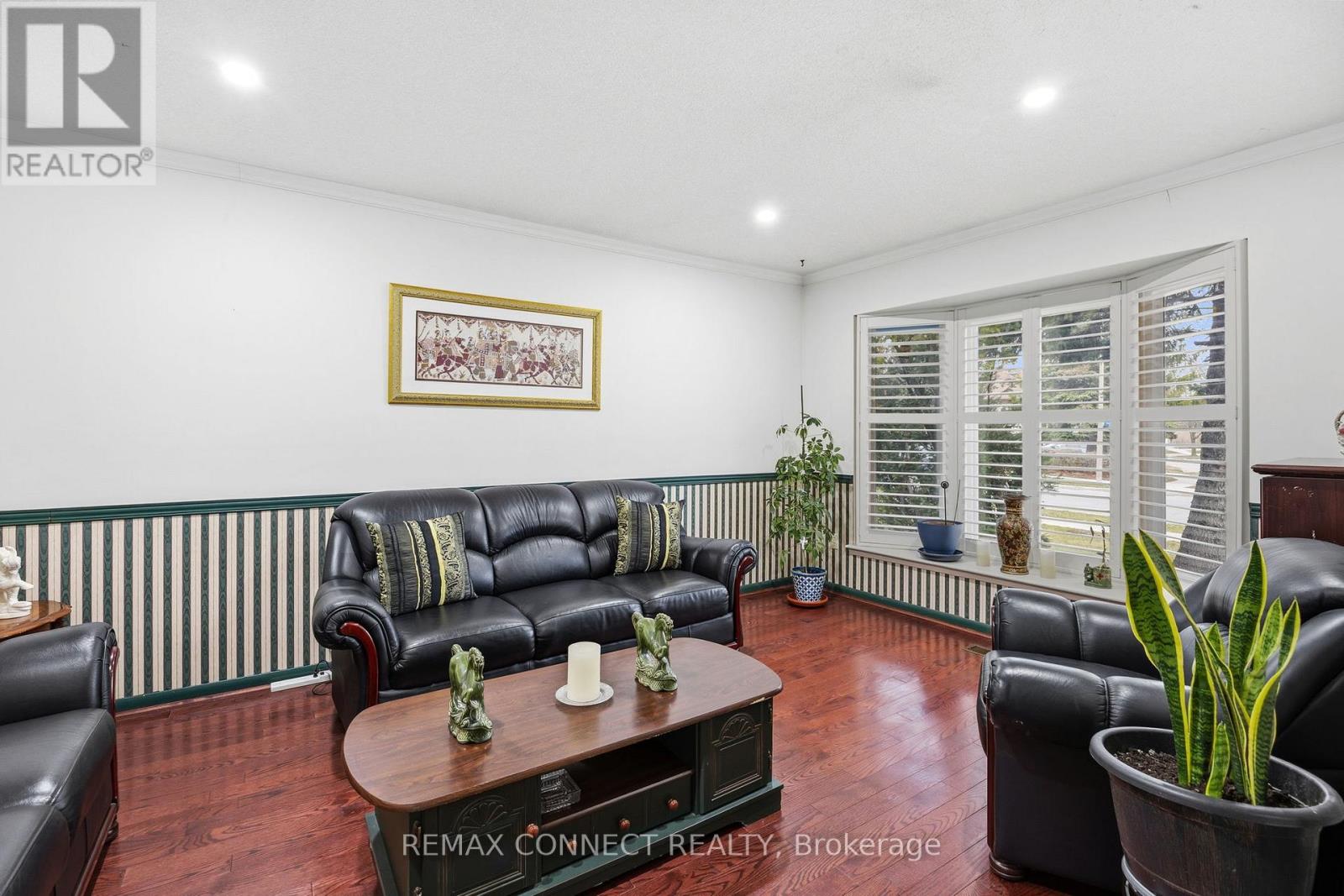 140 PLACENTIA BOULEVARD - 8