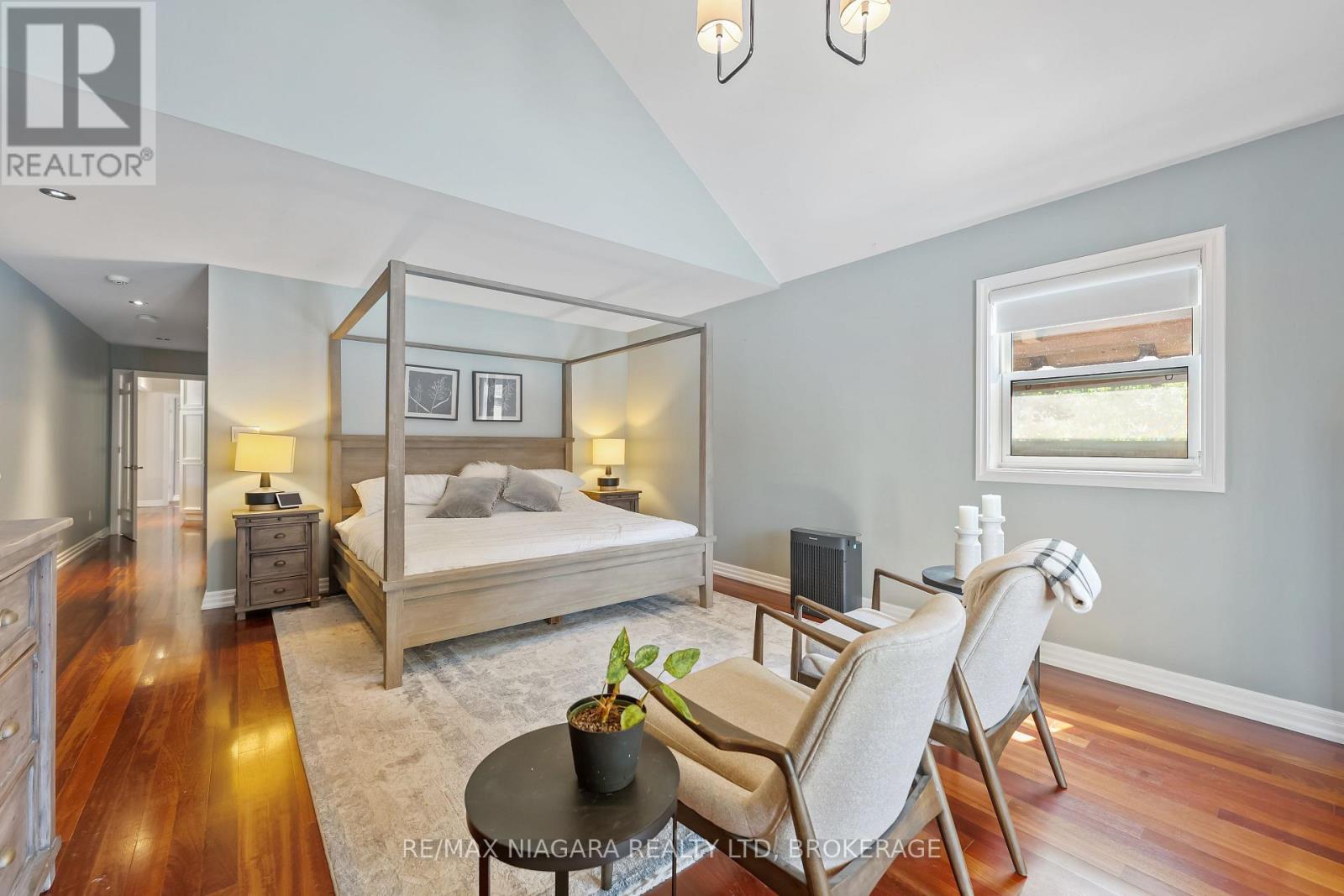 1 GRAHAM AVENUE - 12