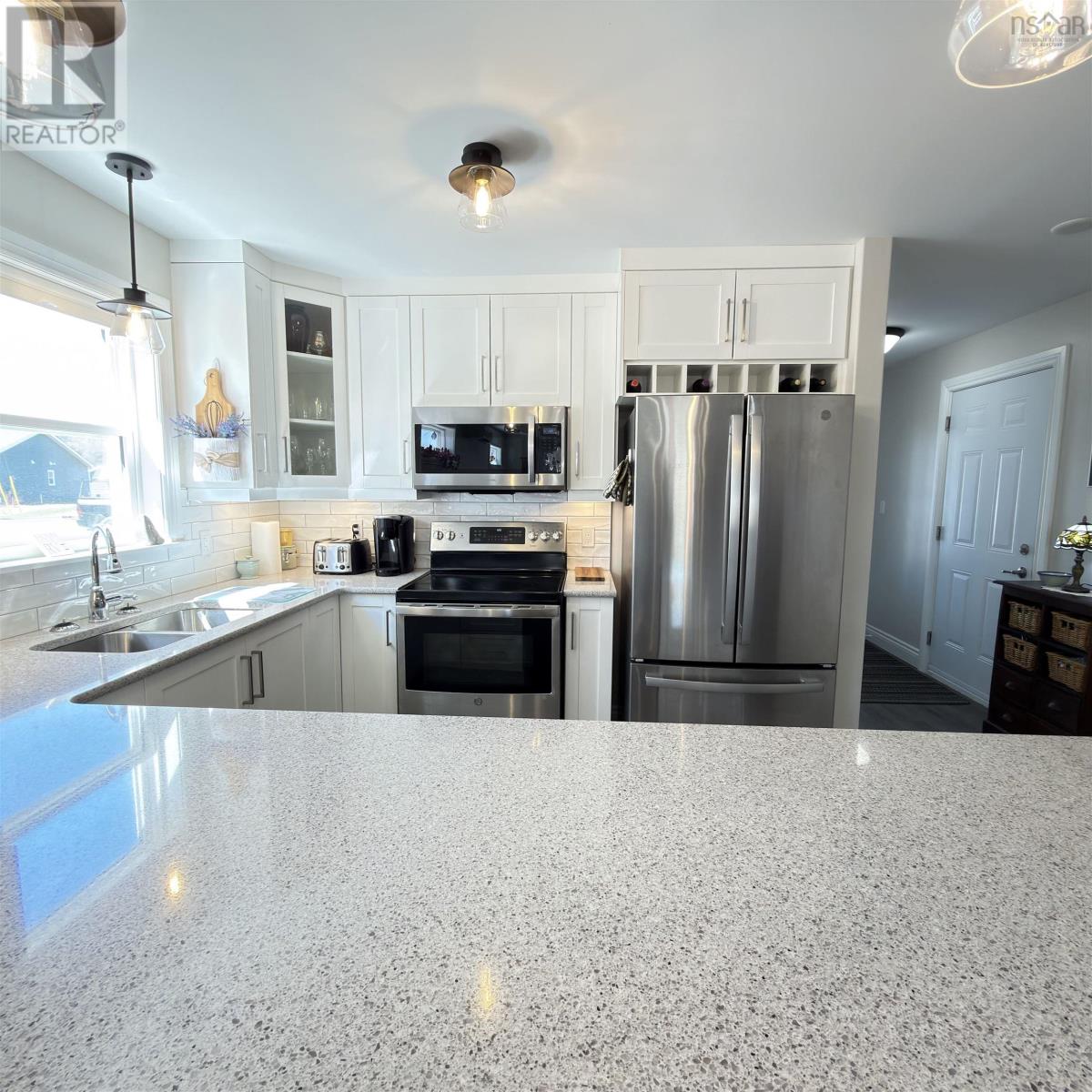 Property 13 of 30 of 83 Thistle Street